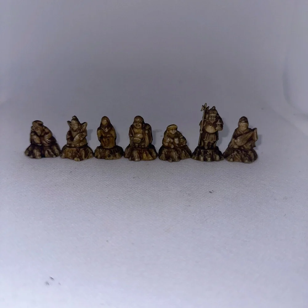 Reptile Decor Set - Brown